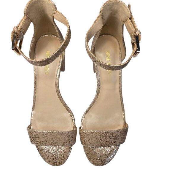 Nine West Women’s Size 6.5 Metallic Gold Block Heel Sandals EUC Ankle Strap - Picture 1 of 5